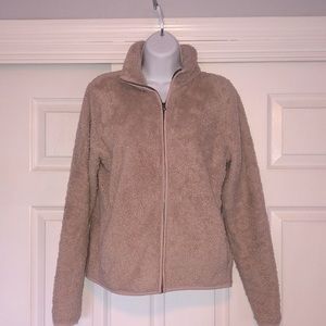 “SO” brand fuzzy teddybear fleece zip front jacket with pockets - junior size S